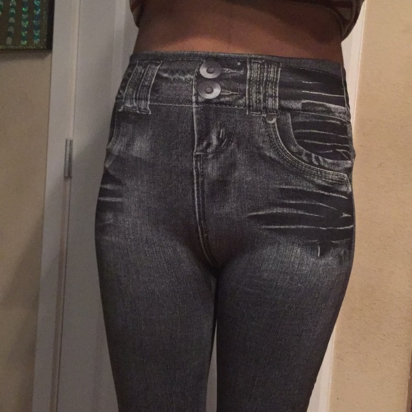 2 pairs of fleece lined leggings - Picture 3 of 7